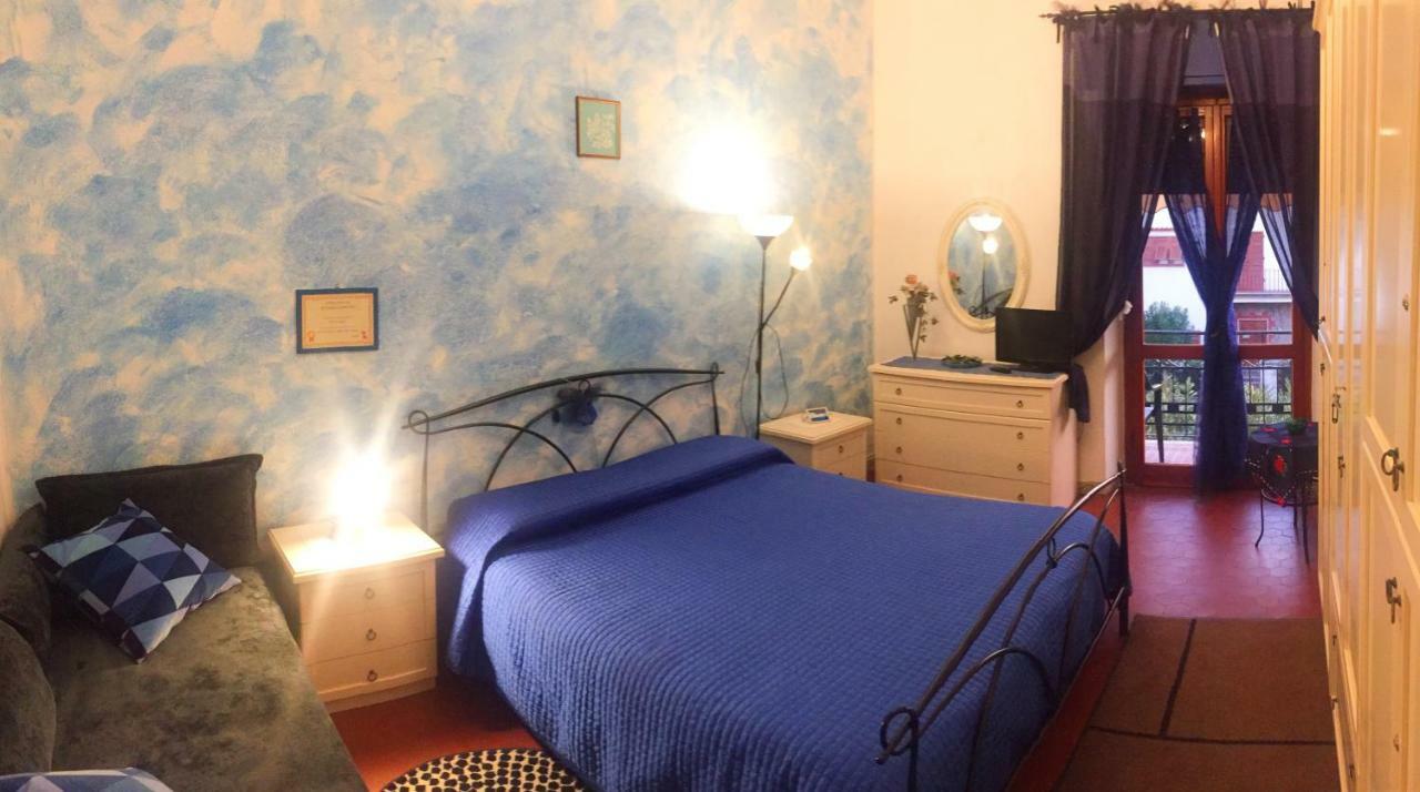 Eco B&B I Due Oleandri Marina Di Carrara Ngoại thất bức ảnh